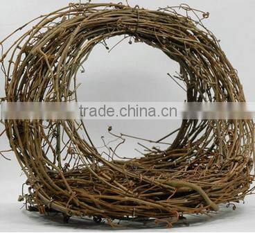 Handmade wreath grapevine basket 13 inch
