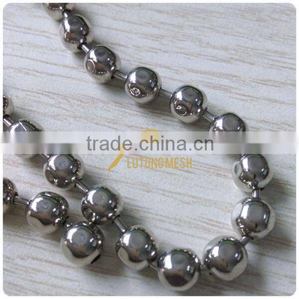 silver faceted ball chain curtain