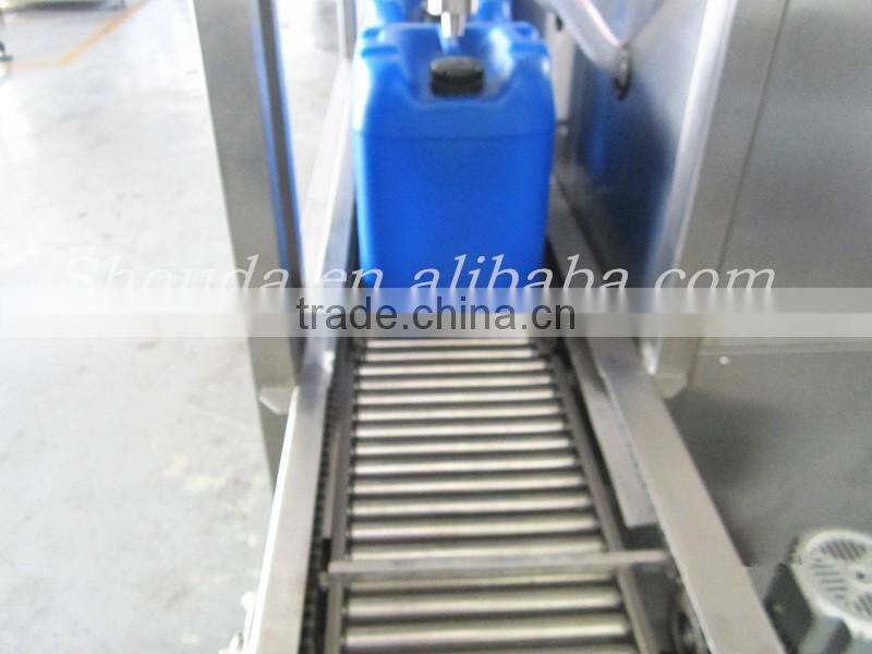PLC controlled automatic barrels oil filling machine,filling and capping machine