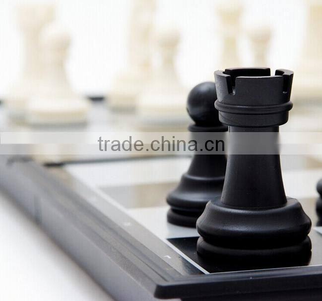 High Quality plastic International Chess magnetic Table for chess pieces Storage and Game Chess