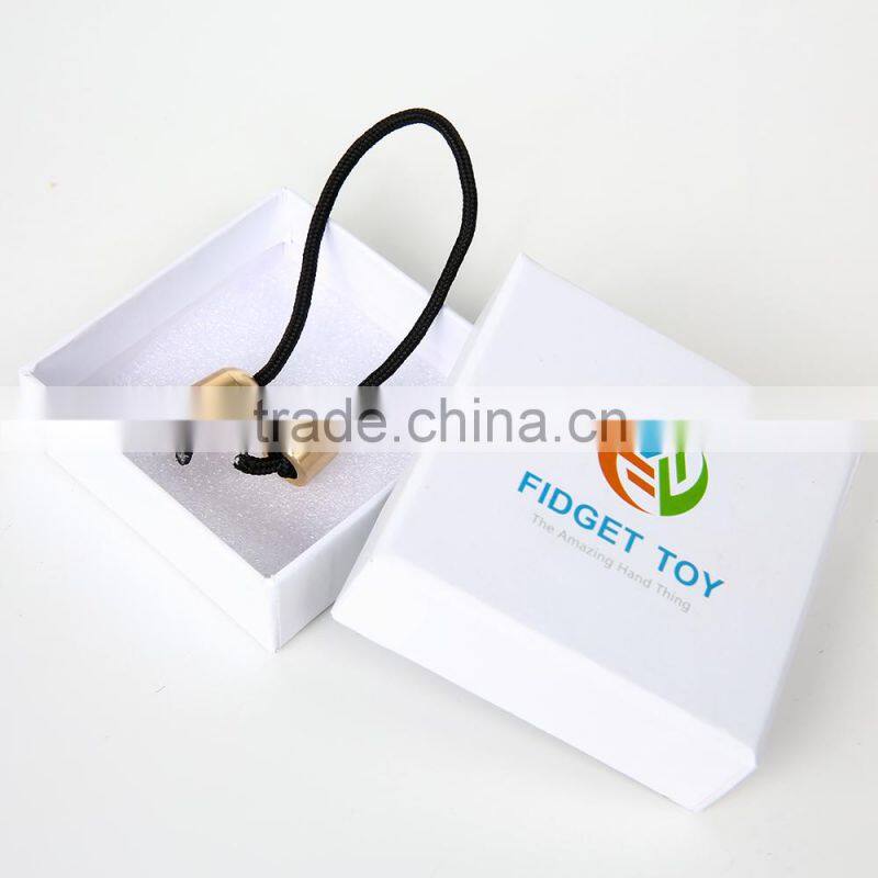 2017 New Arrival Worry Begleri Beads Finger Spinner Classic Toy Begleri