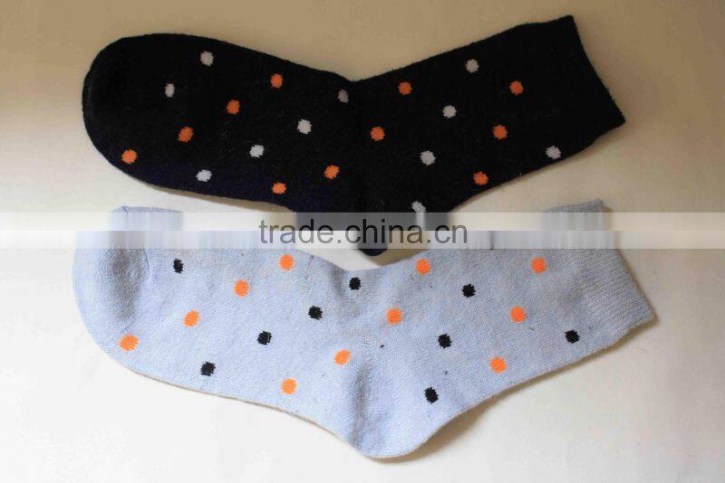 Good quality Woolen Socks for Kids and Women