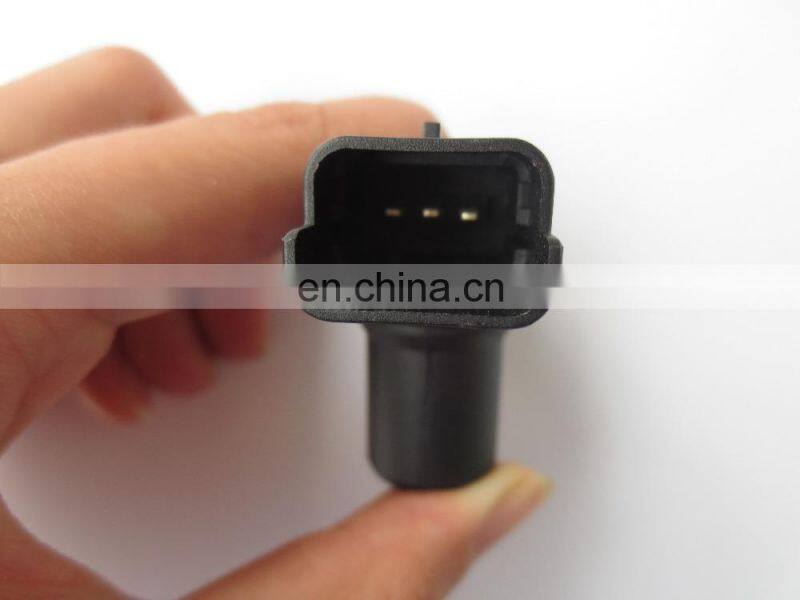 Original 23760-00QAD 2376000QAD 8200285798 For Renault Nissan Camshaft Position Sensor