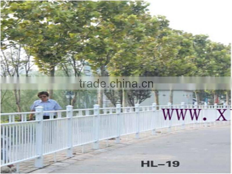 HL-19 Alibaba china cheap price strong road safty barrier