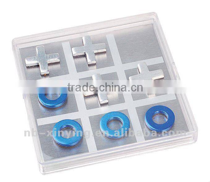 mini magnetic XO chess in plastic casing