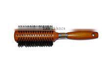 Compact and flexible comb 27