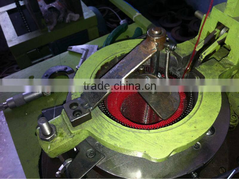 cleaning sponge cloth in roll machine