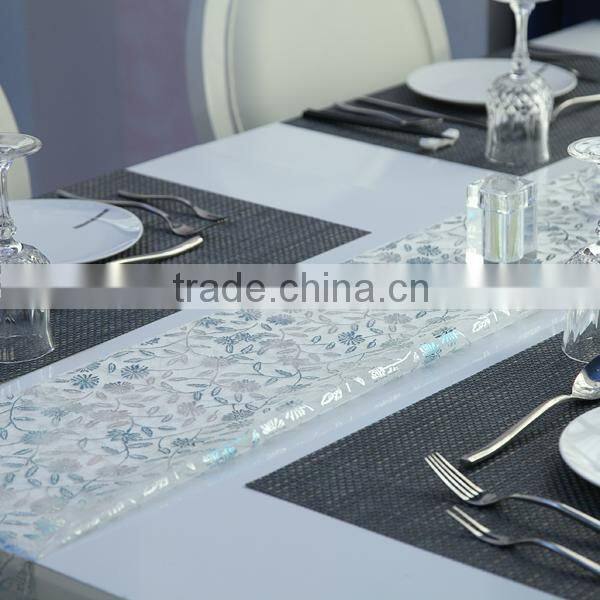 Hot Selling Textile Bronzing and Glitter Printing Table Runner Celebration Decoration