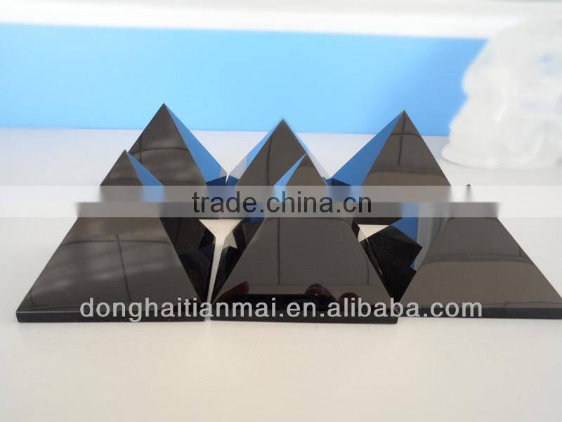 Natural Obsidian Crystal Pyramid Black Obsidian Rock Pyramid For Sale / Obsidian Pyramid for Meditation