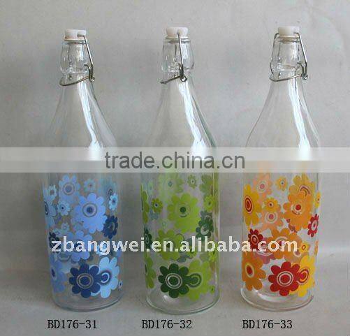 BD176-27-30: glass jar with acid-washing & decal