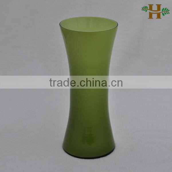 black and white thin waist glass color vases