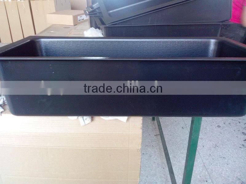 big vacuum forming reservoir/aquarium of plastic