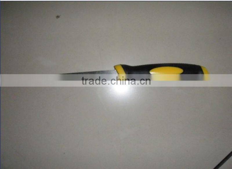 tree branch cutting saw