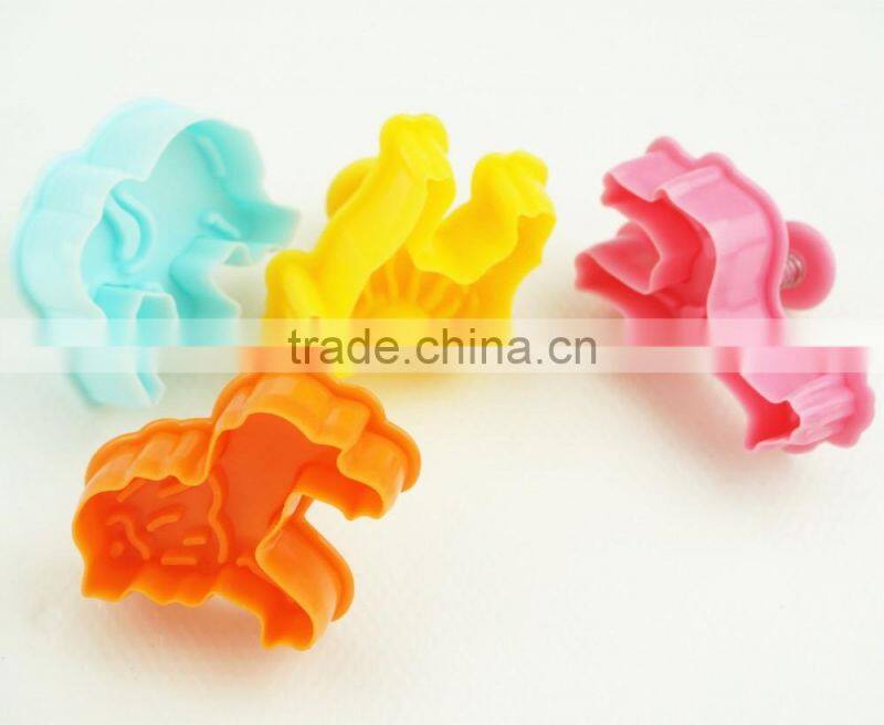 47047 4pcs Impressions animal horse elephant dear Fondant Mould Silicone Fondant Tools