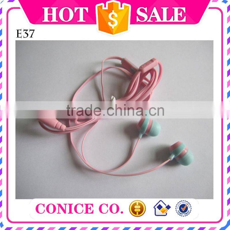 2015 new arrival earphone in ear phone of popular pink color for cell phone girls ear phone