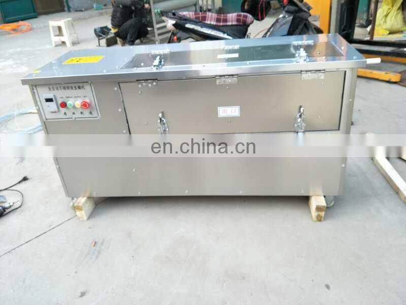 Hot selling Fish Scale Removing Machine/Fish Descaler for price