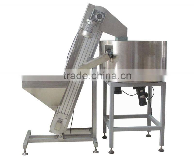 High speed trigger sprayer unscrambler