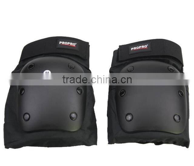 Snowboarding, Skiing,Motor Cycling Rider Knee protective pads Rivets PE with Stainless Steel shell Knee and Elbow Guard Pads