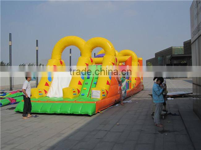 New design cheap inflatable paintball obstacle for sale