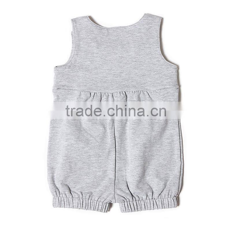 Newest cute plaid wood button decorated grey sleeveless cool cotton baby boy rompers