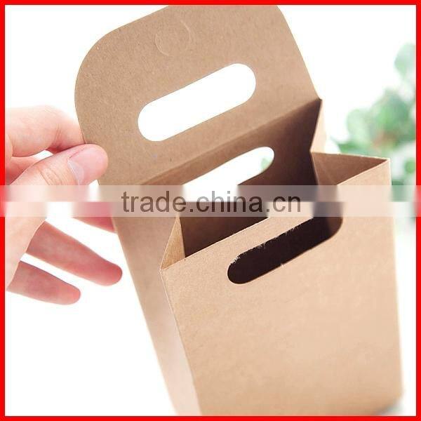 2014 New Design Kraft Paper Bag with Handle Packing Wholesale