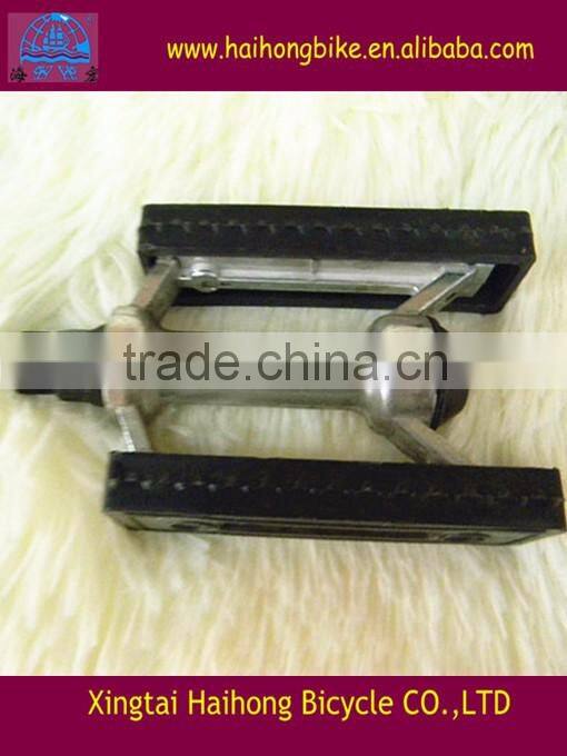 Bicycle Pedal / Road Bike Pedal /26 inch Bike Pedals/plastic and steel