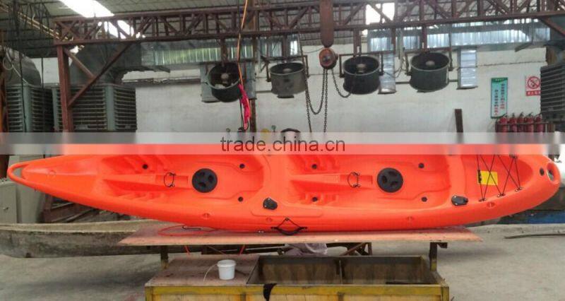 kayak,sea kayak,plastic kayak