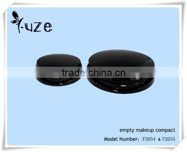 Empty compact powder case with compact mirror