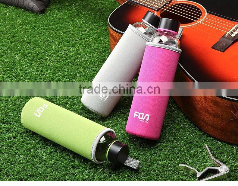 Bright and easy-to-hold reusable 35 oz.purity glass water bottles with protection silicone sleeve