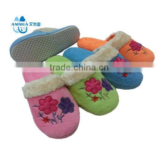 OEM ladY winter home indoor slippers Customized terry slippers winter high quality warm TPR slippers with cheap price