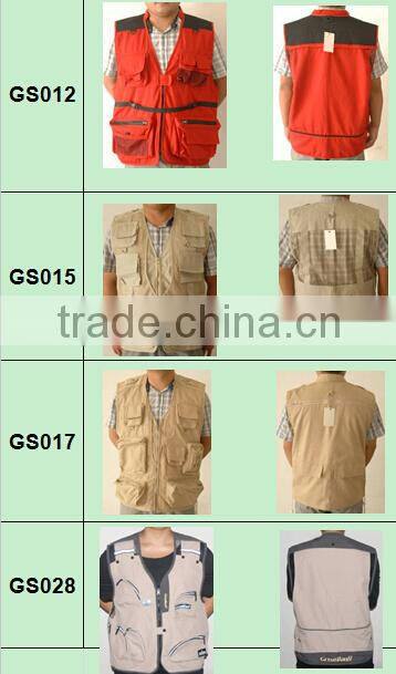 Fashionable hunting and hiking waterproof vest, red anti-tear outdoor sport waistcoat