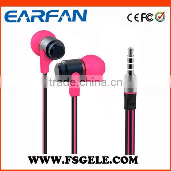 Hot selling in ear headphone for iphone 5s made in China FSG-E007