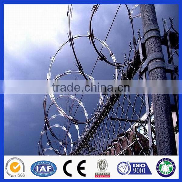 Anping Factory Good Quality Hot Dipped Galvanized Or Stainless Steel High Security Anti-Climb Razor Barbed Wire