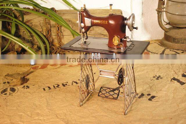 Antique sewing machine metal model imitation with paint