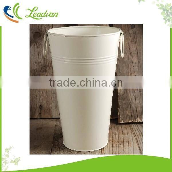 Wholesale custom table centerpiece big metal flower vases for wedding decoration