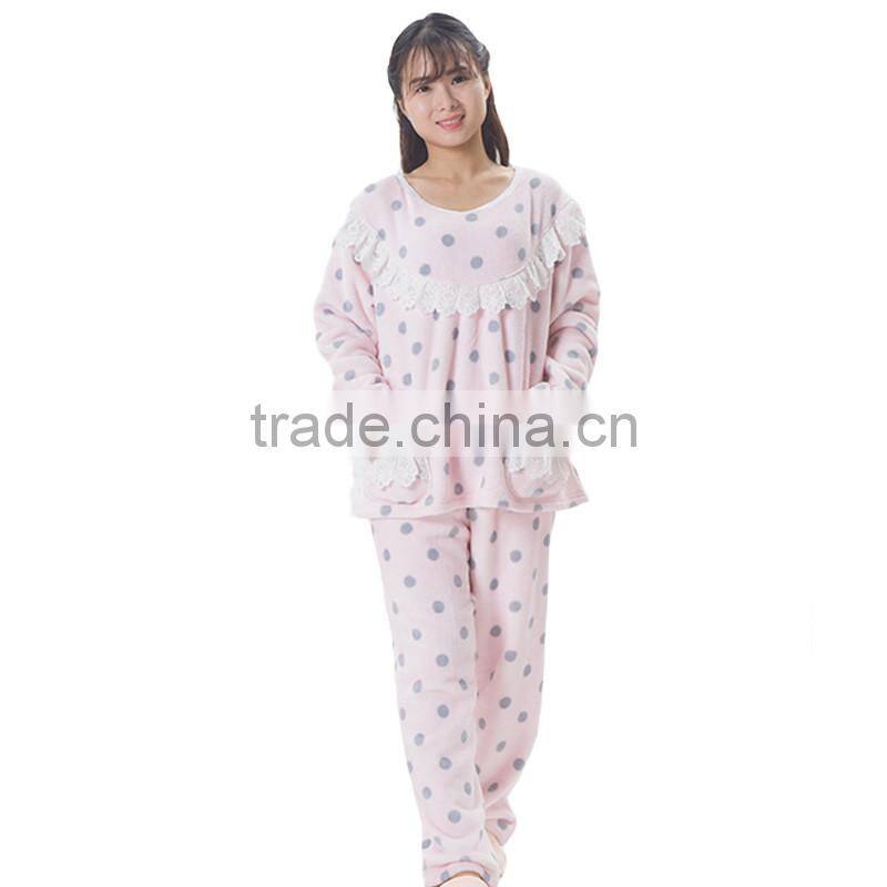 Eco-friendly soft anti-bacterial Pink Pajamas/100% Polyester Bathrobe