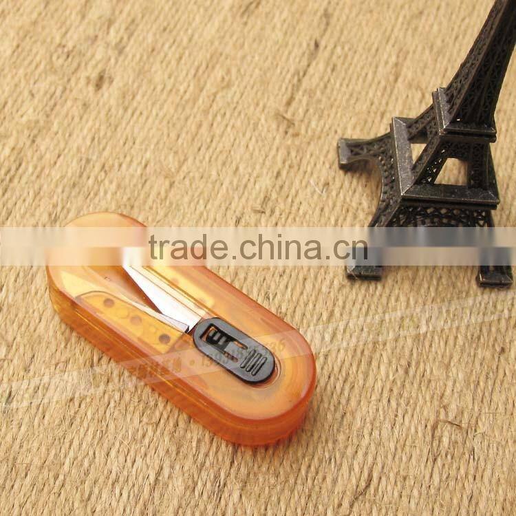 Wholesale sewing craft tools mini scissors with cap for cross stitch