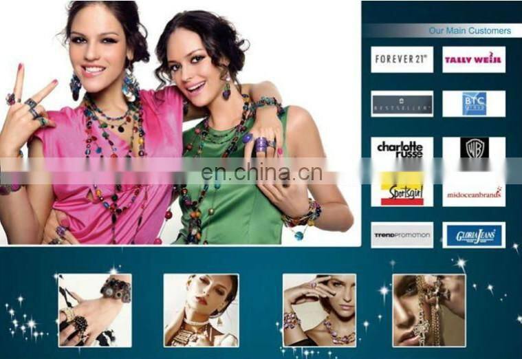 2015 Fashion Romantic Plain Design Gold Plated Zircon Engagement Rings For Women And Girls Newest Triangle Shape Ring