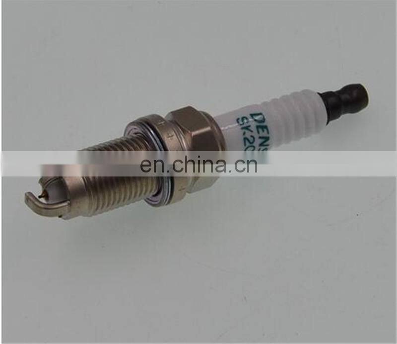 High performance three pins auto denso iridium spark plug 90919-01221 Avensis RAV4