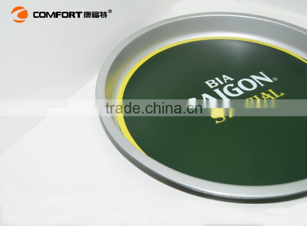 Competitive plastic around food serving tray