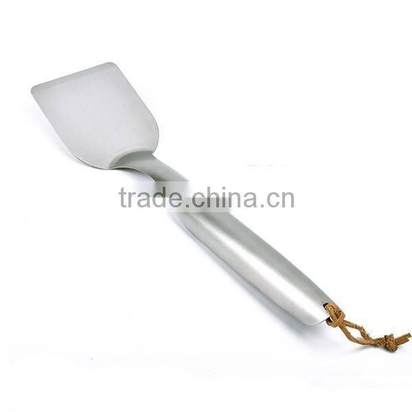 Good quality and factory price rustless Pack of 3 Stainless Steel BBQ Set with silicone glove