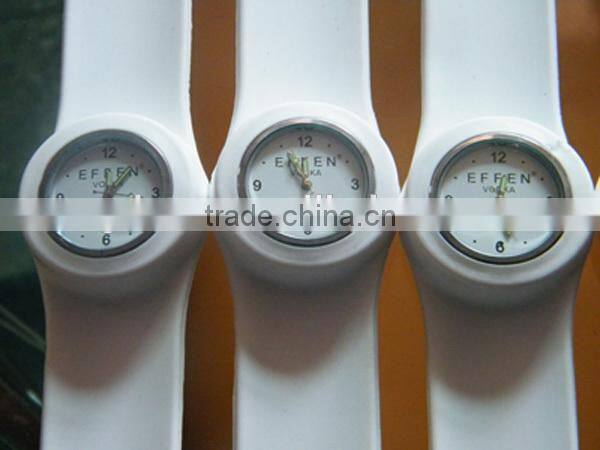 2016 New Arrival custom rubber silicone wristwatch