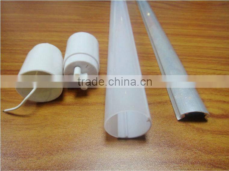 Freecom t5 twin tube light fitting with reflector housing