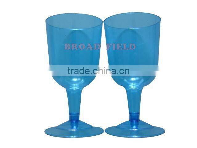 colored squeeze bottles