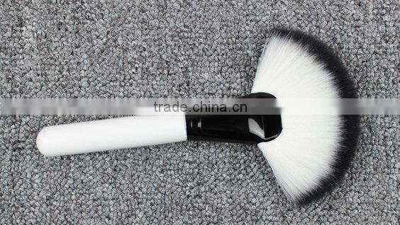cosmetics fan brush,animal hair fan brush,synthetic hair fan brush