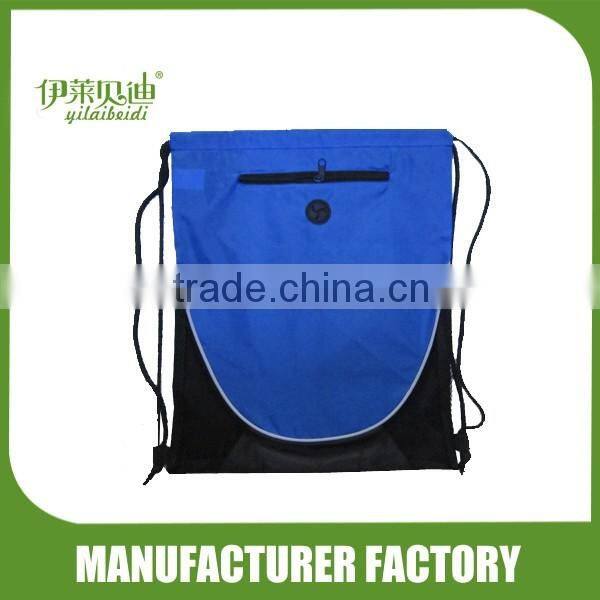 Drawstring bag with zipper