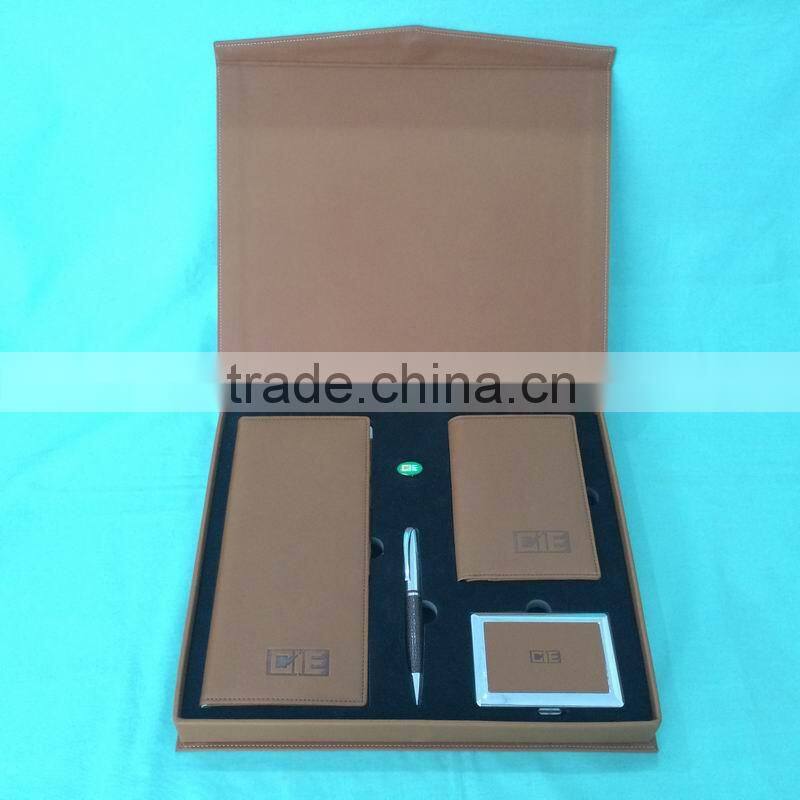 Gift set including wallet,metal name card holder,pen,bin in PU gift box for VIP