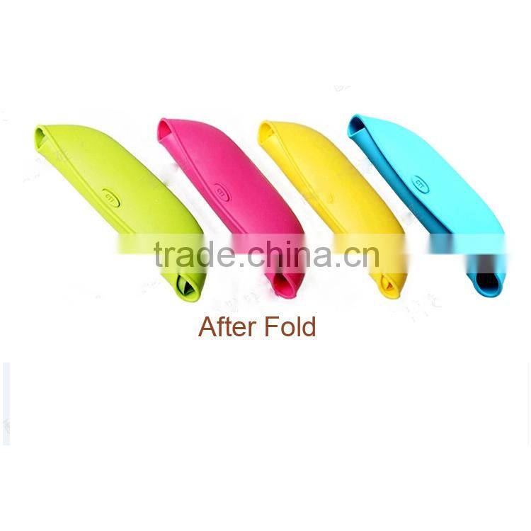 High Quality Waterproof BabyBibs Wholesale