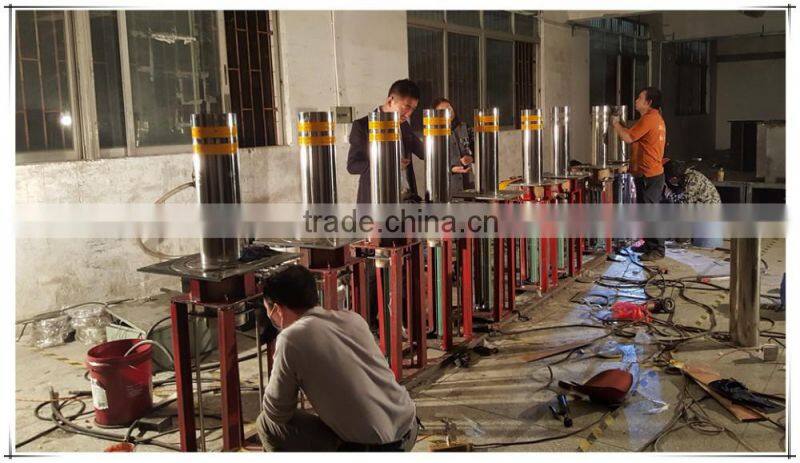 Road safety hydraulic street barrier steel bollards on sale