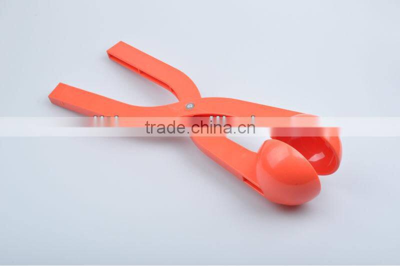 POOF-Slinky - Ideal Sno-Ball Maker for Winter Snowball Activities, Assorted Colors ABS Snowball Maker